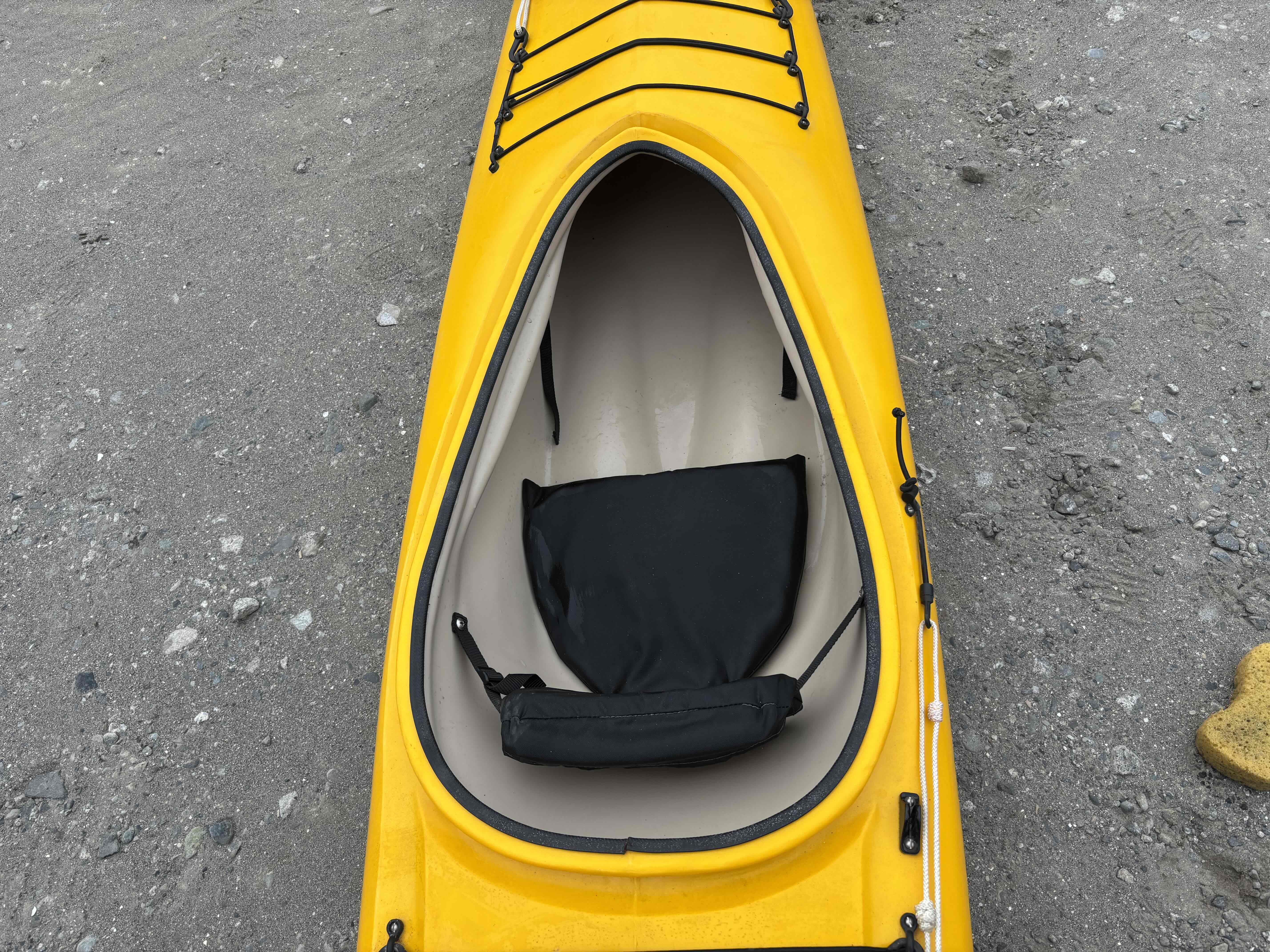 中古艇Nimbus CANADA ポリ艇　ラダー付き