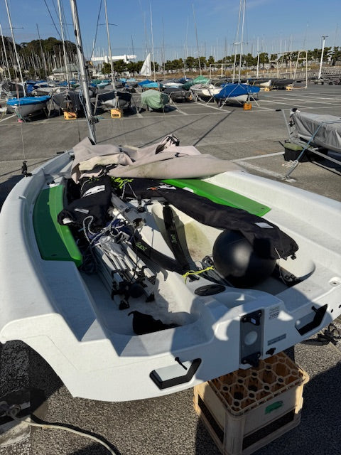 委託販売　新古艇江の島RS Quest 2999 2023年艇 早い者勝ちです
